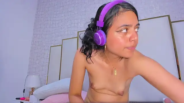 thalia888_'s cam snapshot