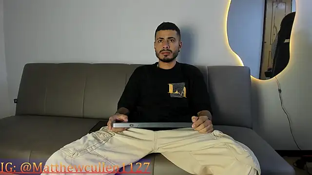 MatthewCullen's cam snapshot