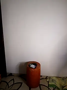 Simone_Miller's cam snapshot