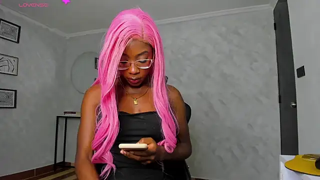 deyy_madissonn's cam snapshot