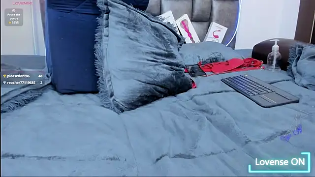 miaroberts69's cam snapshot