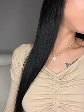 ilariea_girl live sex cam