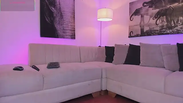 alaia7h live sex cam