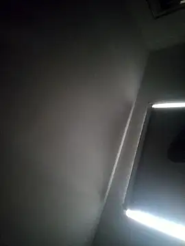 ShysluutGia live sex cam