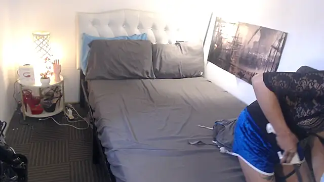 NinaDOM4CUM live sex cam