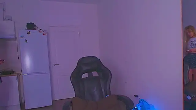 sailormoon666_'s cam snapshot