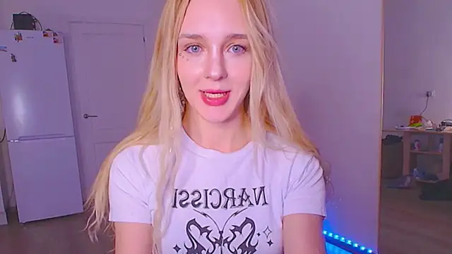 sailormoon666_'s cam snapshot