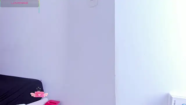 ScarlettVell live sex cam