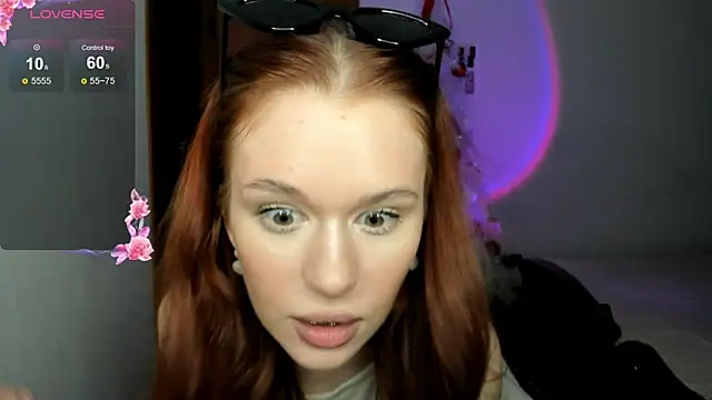 EmilySoul live sex cam