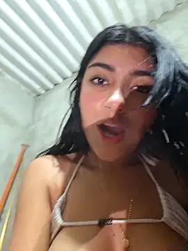 Sweed-virgin-pussy live sex cam