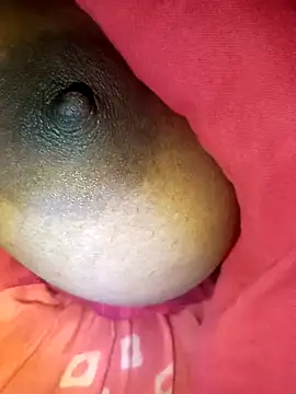 AFRUJA95 live sex cam