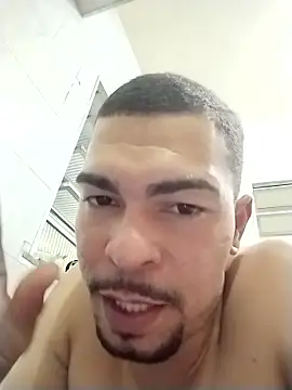 Leopedra2211's cam snapshot