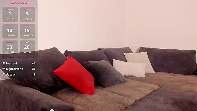 AshleyBlushh's cam snapshot