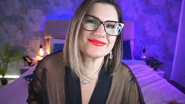 KiraRoxx's cam snapshot