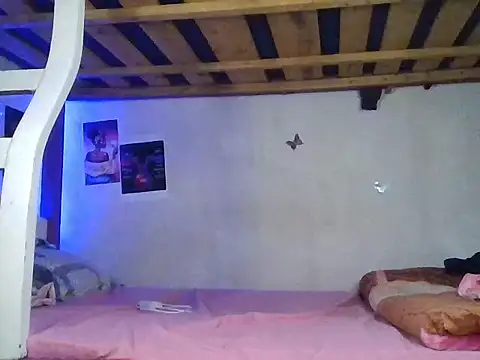 Leratomphogo's cam snapshot