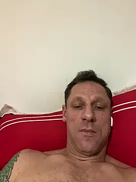 Yourhotboy_42 live sex cam