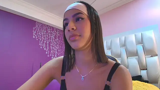 martiina_1's cam snapshot