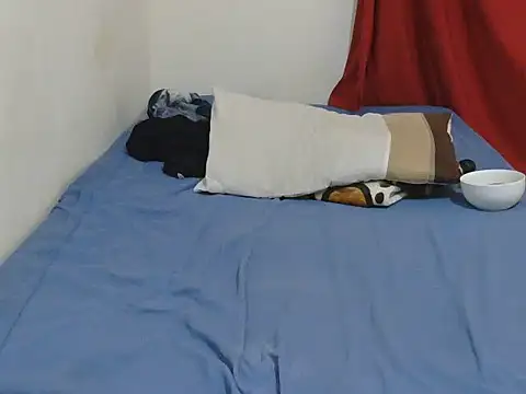 slut-Nana's cam snapshot