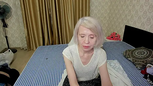 aminalive's cam snapshot