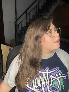 Kitty_Bms_'s cam snapshot