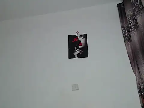 Whimsicalwillow's cam snapshot