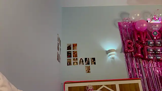 TariDehay live sex cam