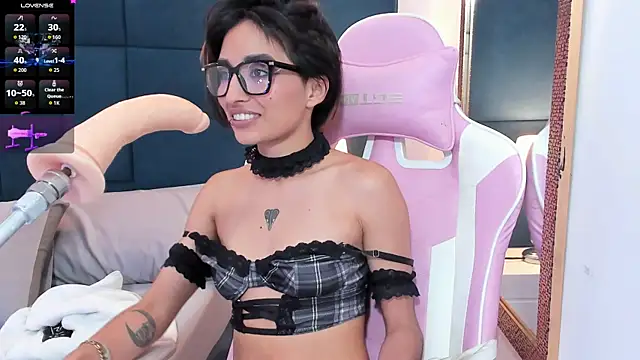 _lunari's cam snapshot