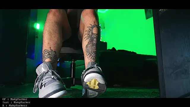 AlphaMasterXxx live sex cam