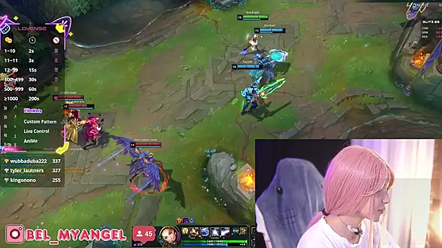 Bella-Franco's cam snapshot