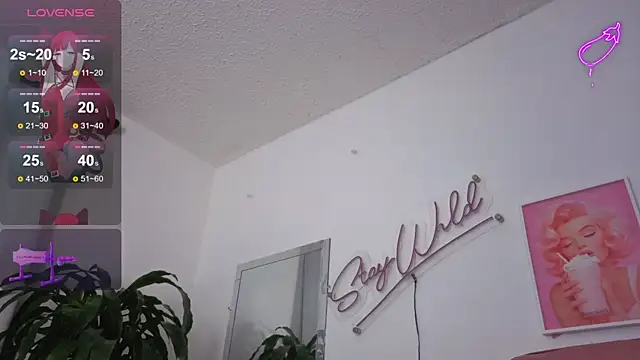 Adele_LatinLady's cam snapshot