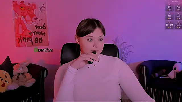 nikole_kitt's cam snapshot