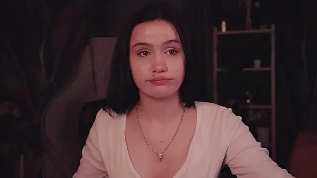 MonicaFarmer's cam snapshot