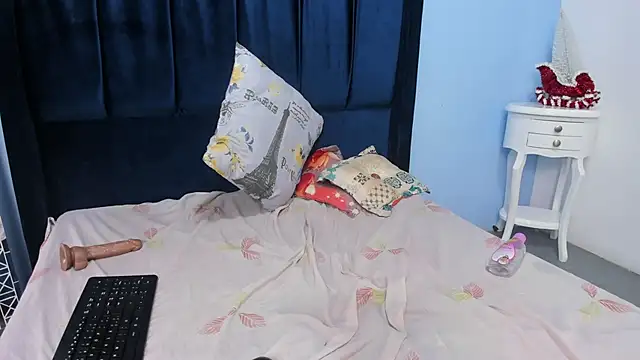 MarianRosse's cam snapshot