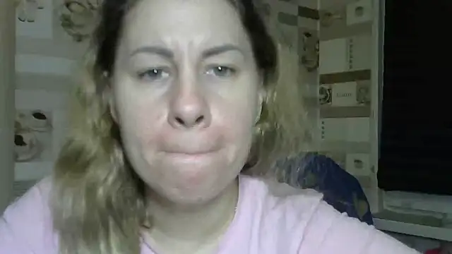 TherestlessKitty's cam snapshot