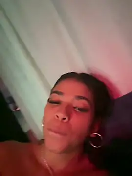 GiaFu's cam snapshot