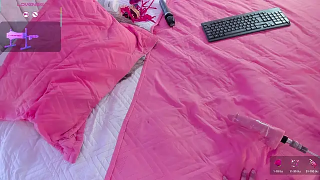 Sweetiee_Aurora's cam snapshot