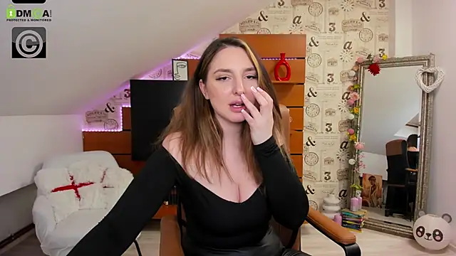 JaquelinLaurent's cam snapshot