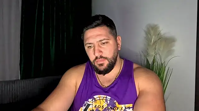 Gold_Alpha_Boy live sex cam