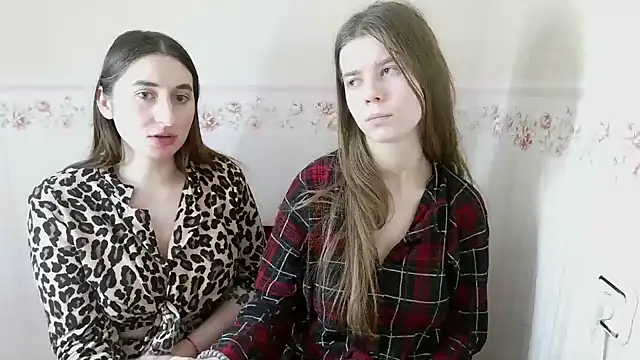 AzumiWenius's cam snapshot