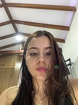 Juanelopez1 live sex cam