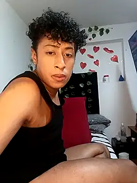 Varek_biglatin_dick's cam snapshot