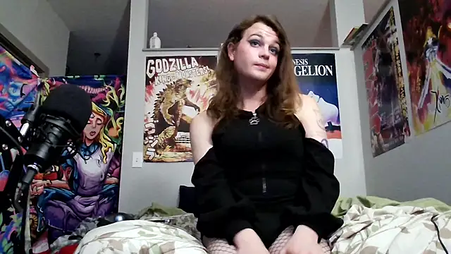 LizzyKittyOwO live sex cam