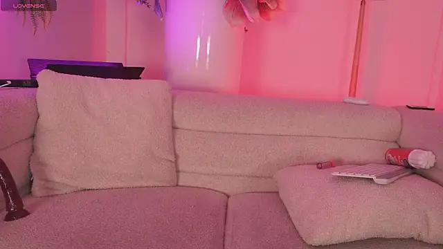 Dailyn__1's cam snapshot