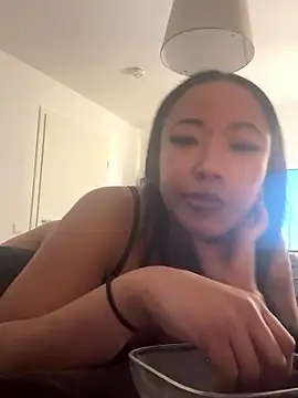 KianaSoraya's cam snapshot