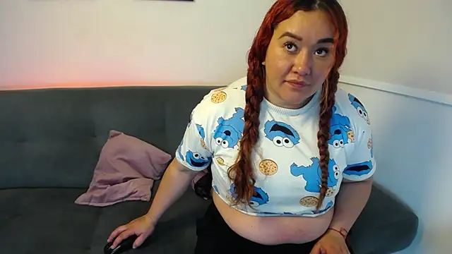 Paris_boobsbbw's cam snapshot