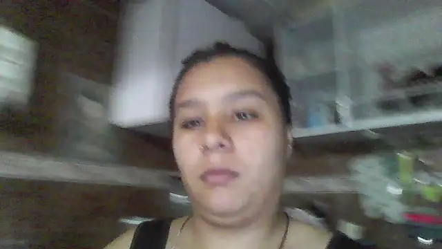 Charis_21 live sex cam