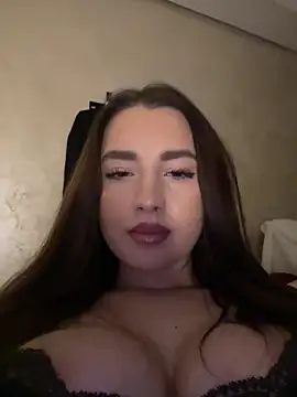 EclipseLunaireSouveraine's cam snapshot