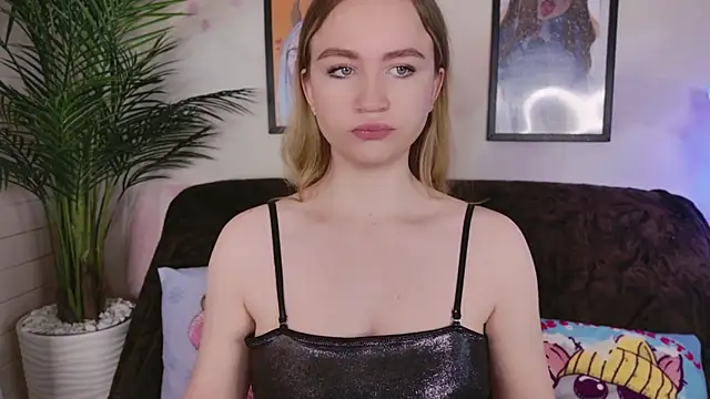 BigTitsLady-'s cam snapshot