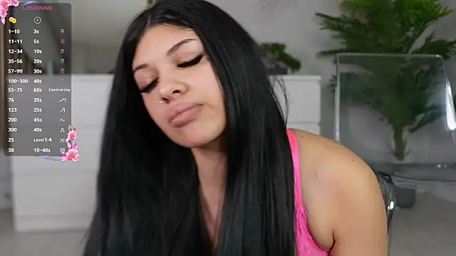 Wow_Megan's cam snapshot