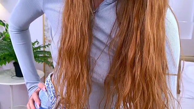 AmadaReine's cam snapshot